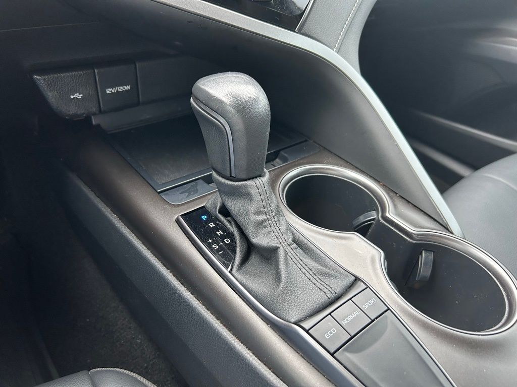 Thumbnail: 2023 Toyota Camry - 27