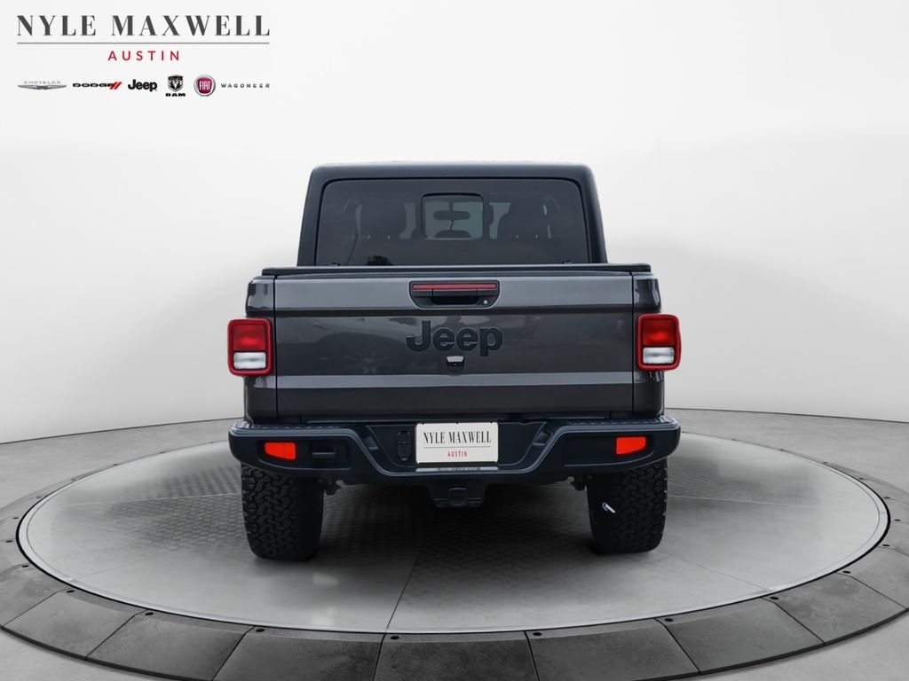 Used Car 2023 Jeep Gladiator  Sport For Sale Under $30,000 In Austin, Texas