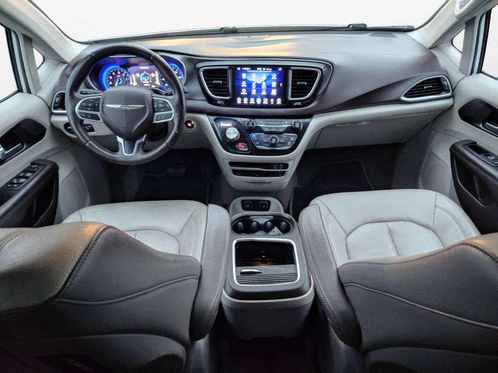 Used Car 2017 Chrysler Pacifica  Touring L Plus For Sale Under $12,000 In Austin, Texas