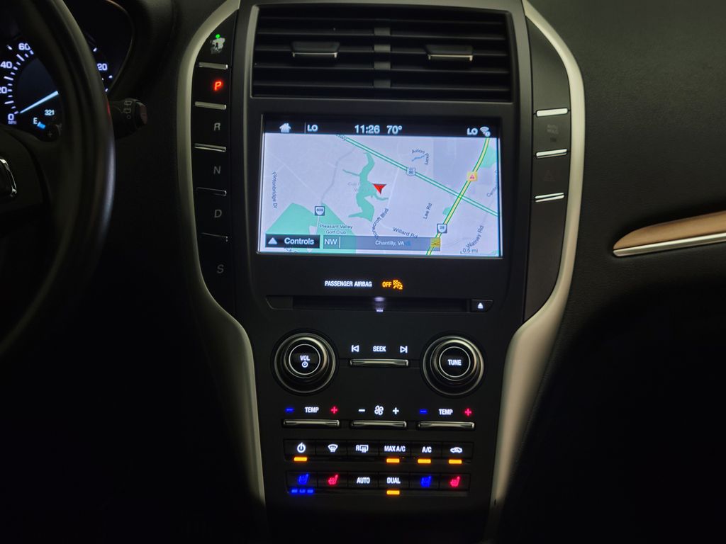 Thumbnail: 2019 Lincoln MKC - 18