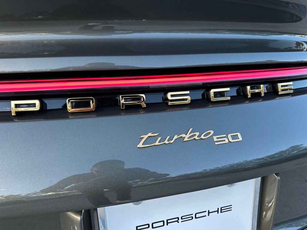 Thumbnail: 2025 Porsche 911 - 12