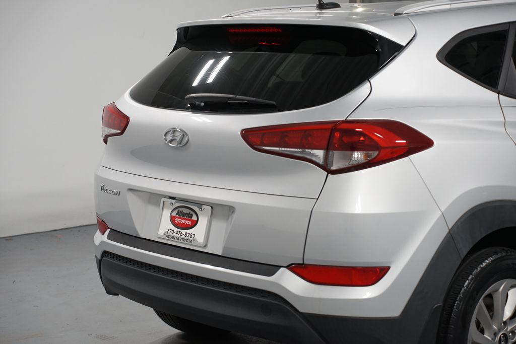 Thumbnail: 2017 Hyundai Tucson - 9