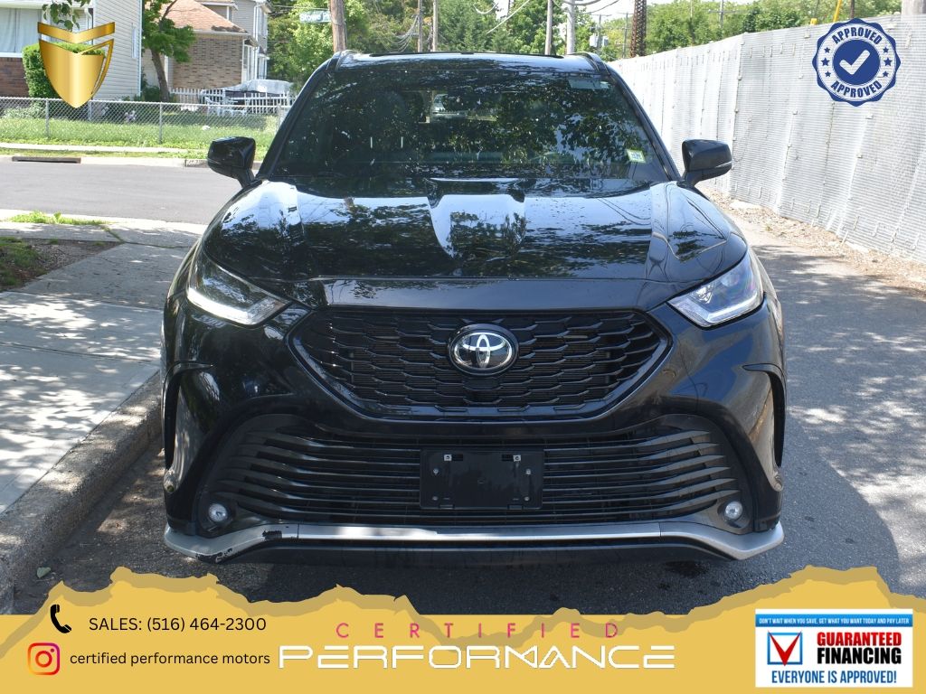 Midnight Black Metallic 2025 Toyota Highlander XSE AWD SUV / Crossover All-Wheel Drive 8-Speed Automatic