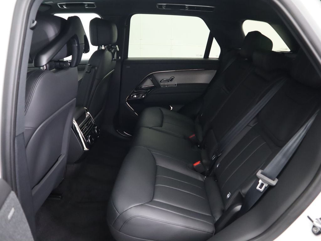 2025 Land Rover Range Rover Sport Dynamic 23