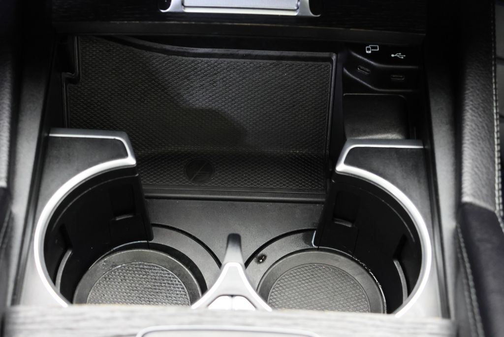 Thumbnail: 2022 Mercedes-Benz GLE - 28