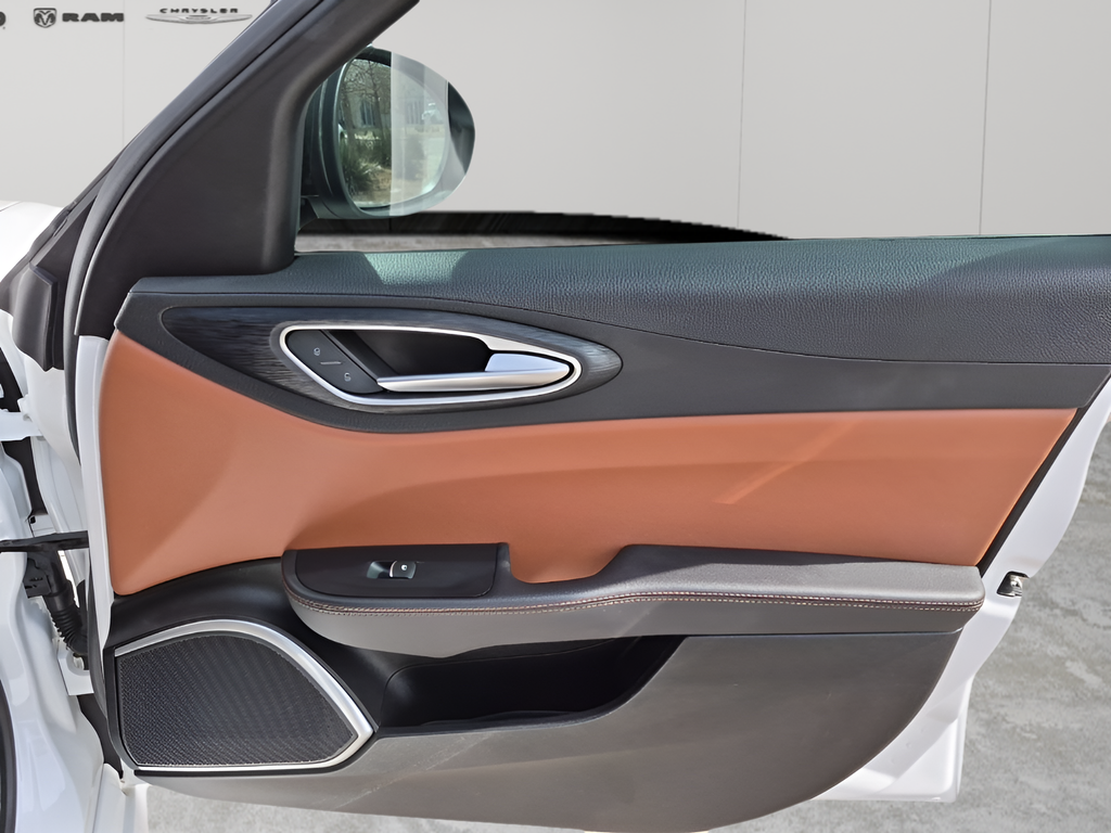 Used Car 2021 Alfa Romeo Giulia  For Sale Under $25,000 In Austin, Texas