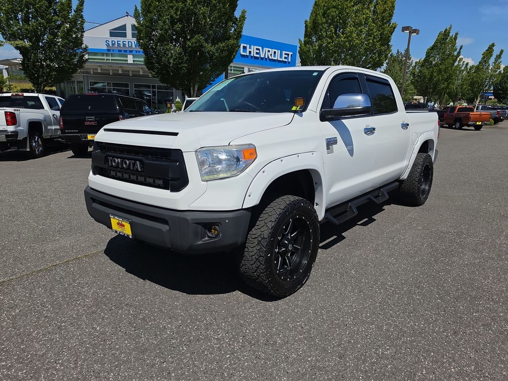 Super White 2017 Toyota Tundra Pickup Truck Four-Wheel Drive 6-Speed Automatic Overdrive