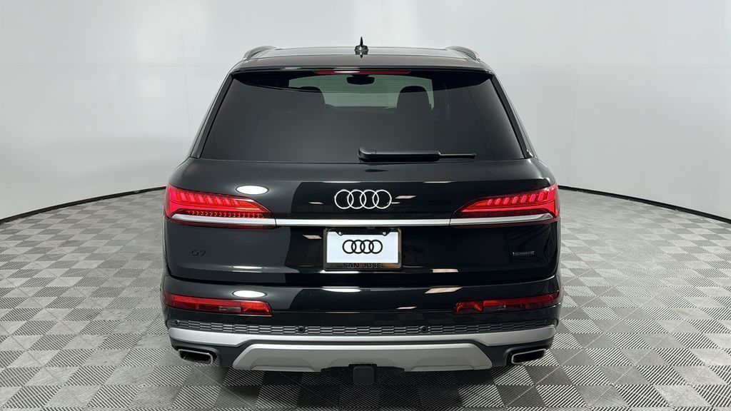 Thumbnail: 2025 Audi Q7 - 4
