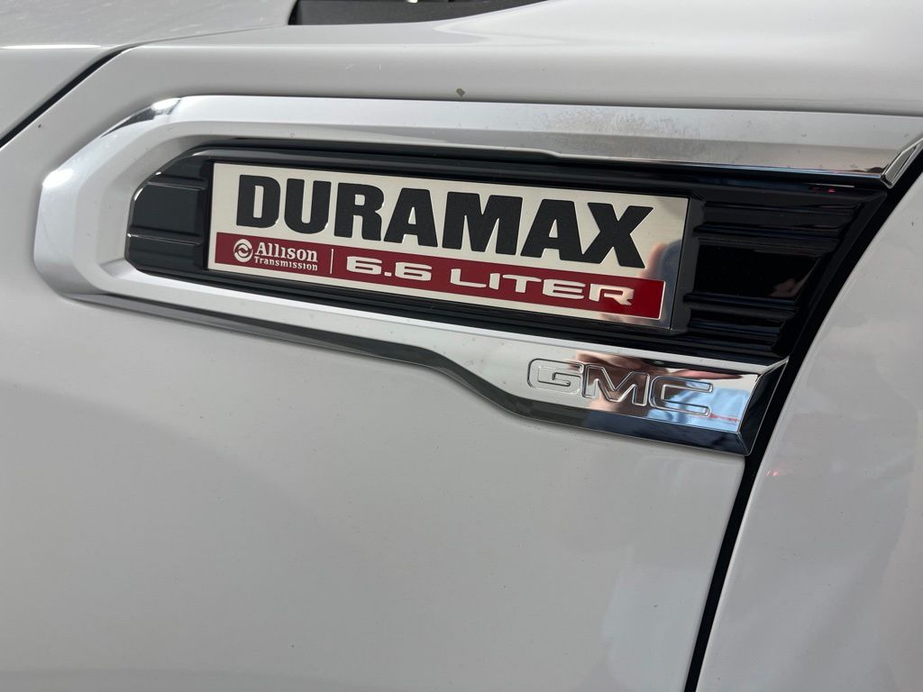 Thumbnail: 2023 GMC Sierra 2500 - 5