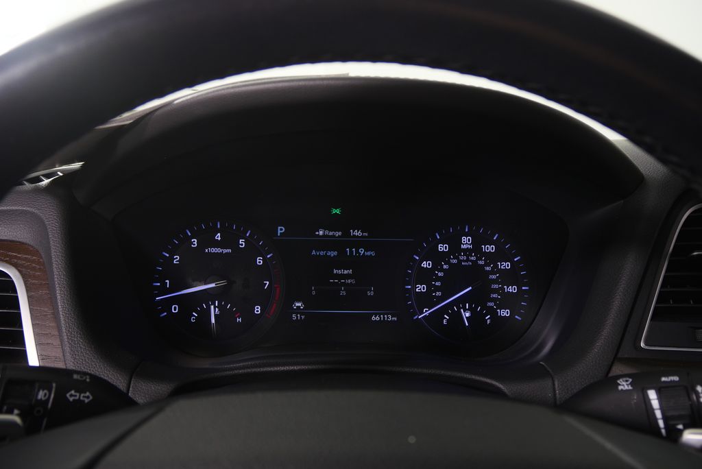 Thumbnail: 2019 Genesis G80 - 20