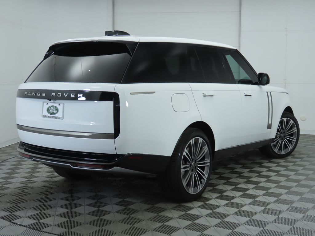 2024 Land Rover Range Rover SE 5