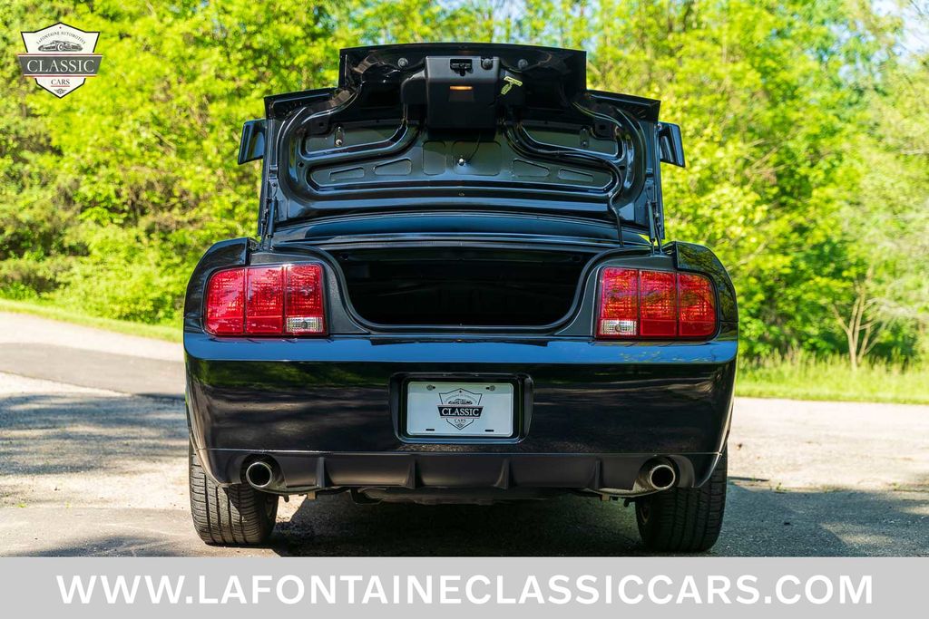2007 Ford Mustang 129