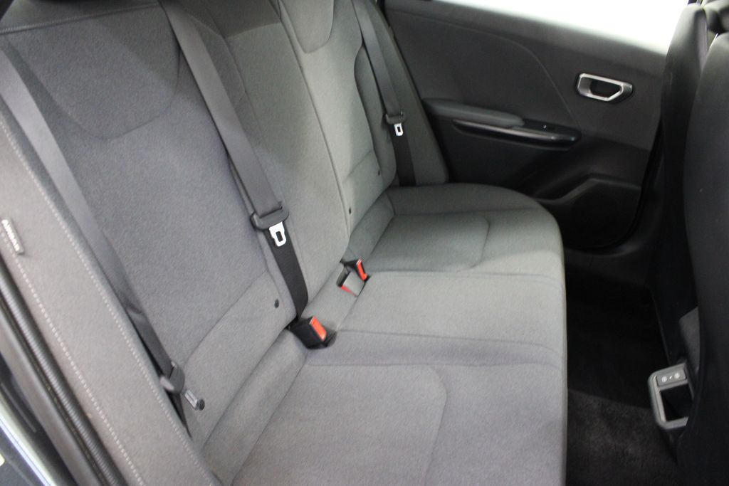 used 2025 Kia K4 car