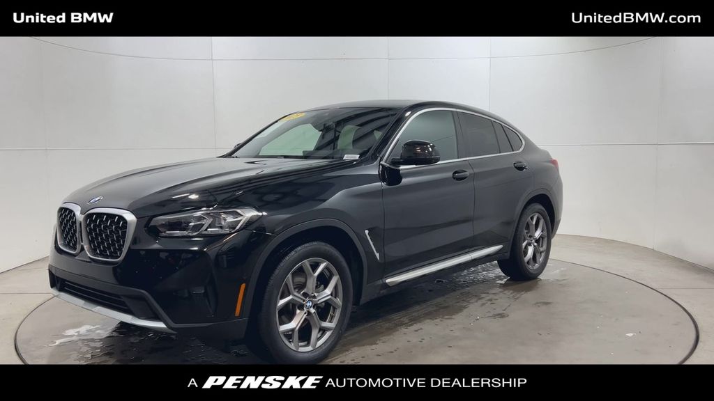 Thumbnail: 2025 BMW X4 - 4