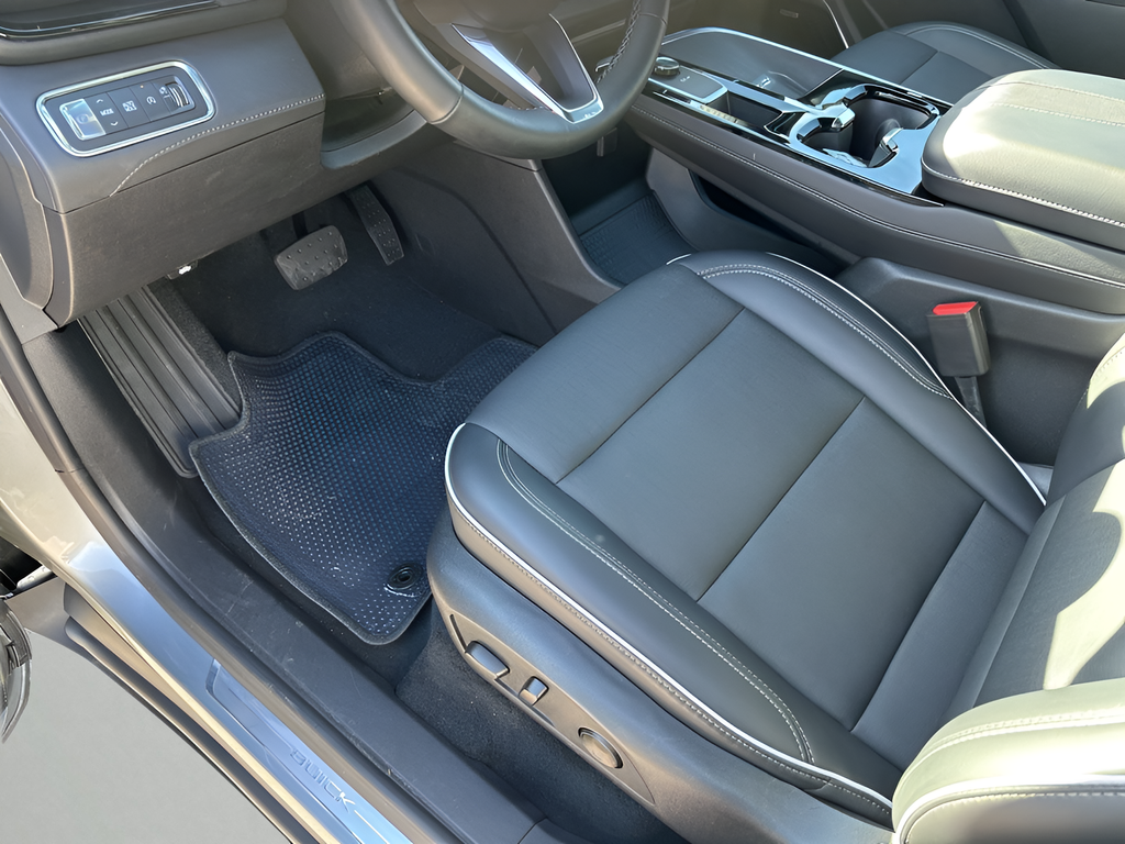 Used Car 2025 Buick Enclave  Preferred For Sale Under $40,000 In Austin, Texas