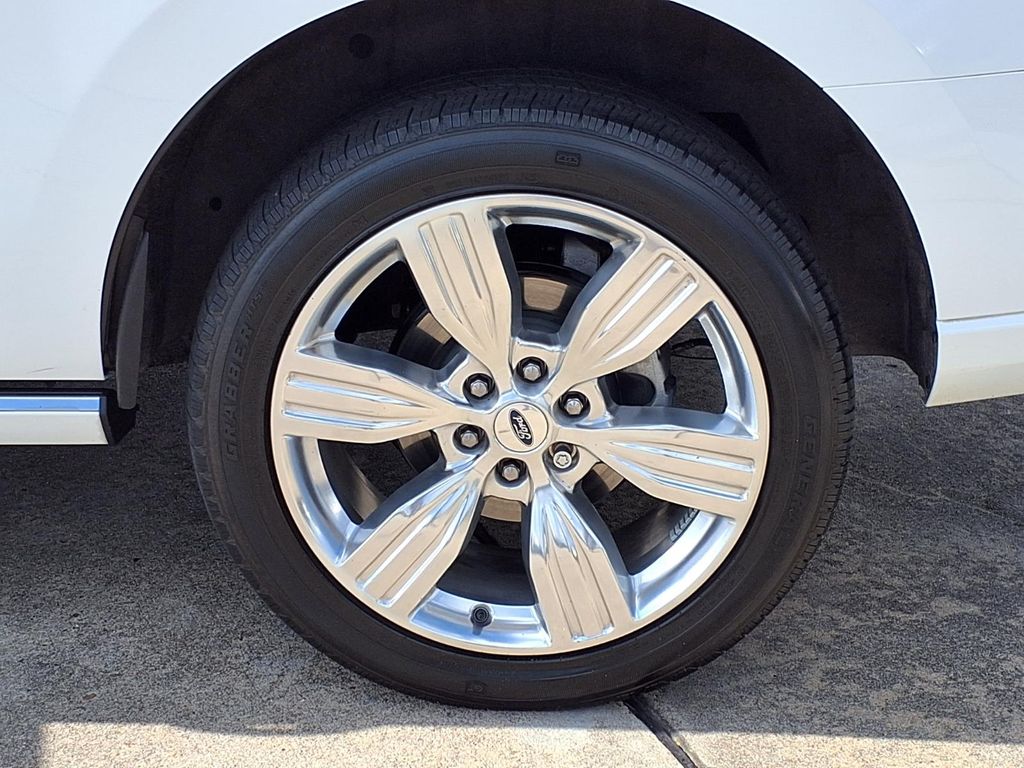 2023 Ford Expedition Platinum White at Texan Dodge Chrysler Jeep Ram