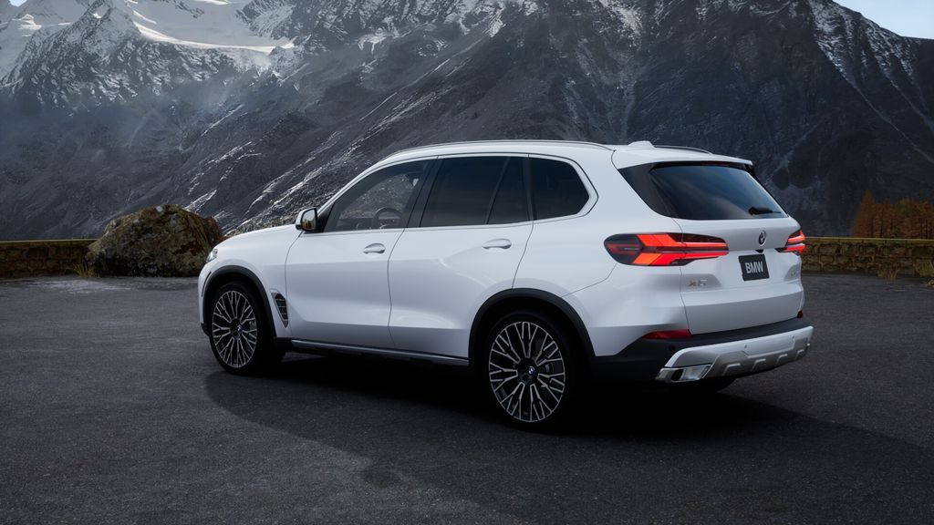 Thumbnail: 2026 BMW X5 - 27