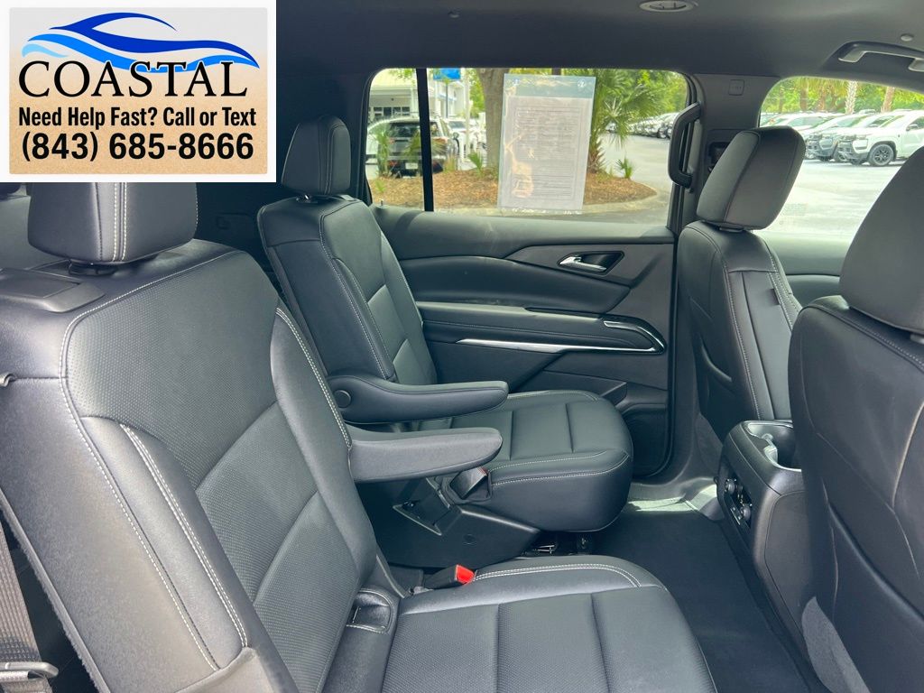 2025 Chevrolet Traverse LT White at Bob Mills Chevrolet