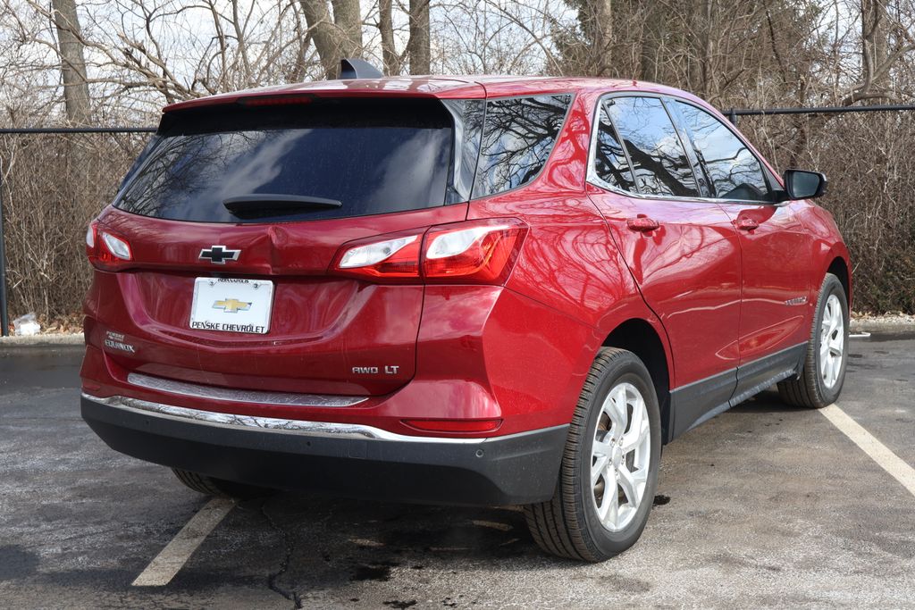 Thumbnail: 2020 Chevrolet Equinox - 8