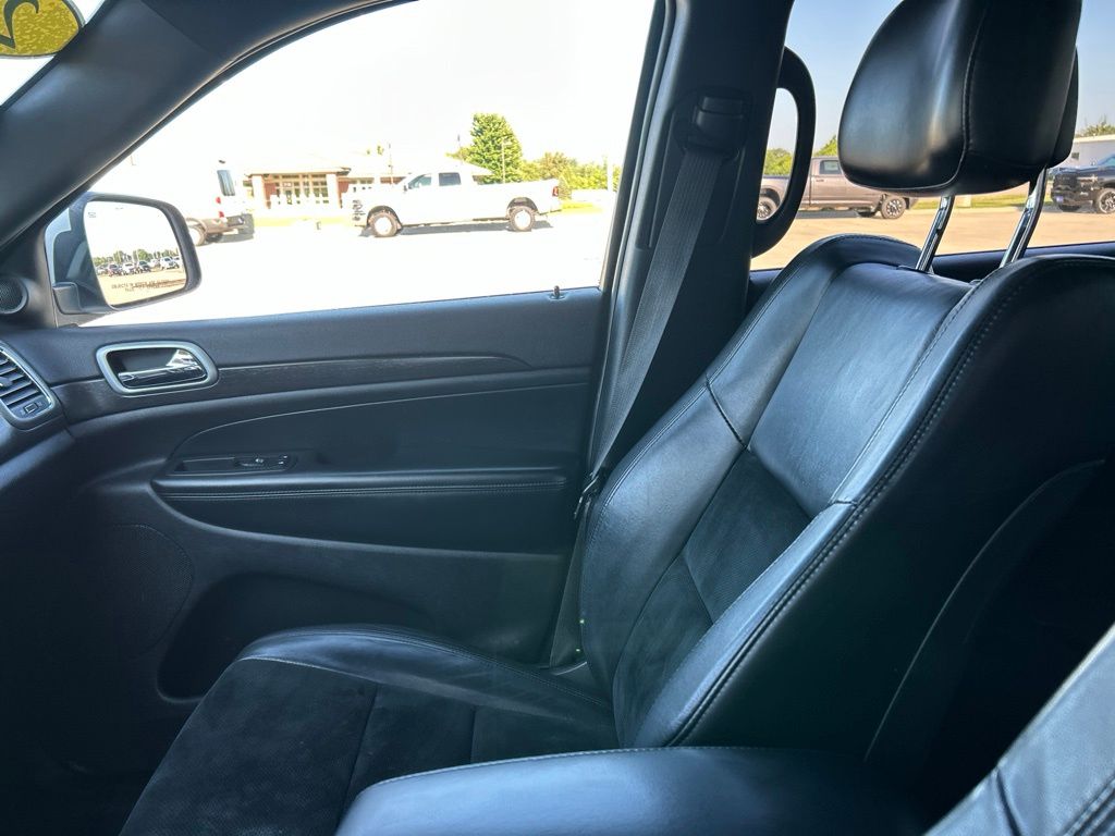 Used 2018 Jeep Grand Cherokee SUV