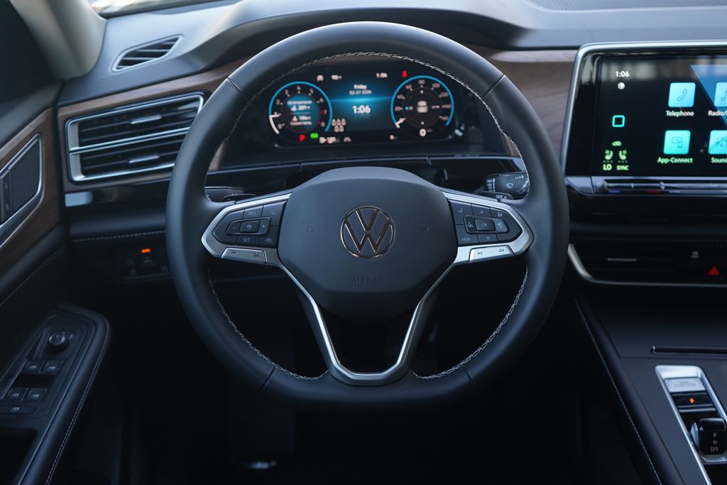 Thumbnail: 2026 Volkswagen Atlas - 10