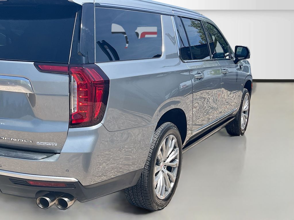 Used 2024 Silver GMC Denali image 7