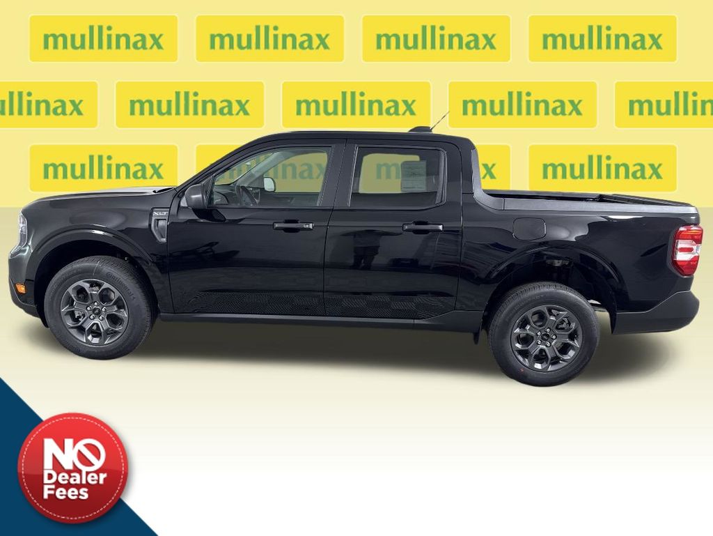 New 2026 Black Ford XLT image 2