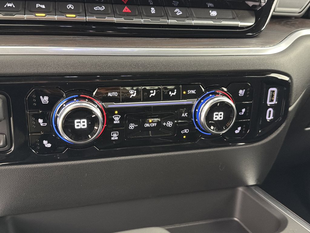 new 2026 GMC Sierra 1500 car, priced at $58,925