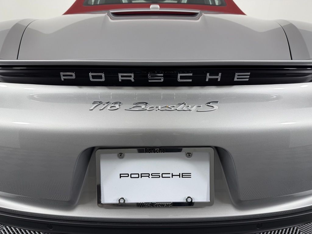 Thumbnail: 2025 Porsche 718 Boxster - 17