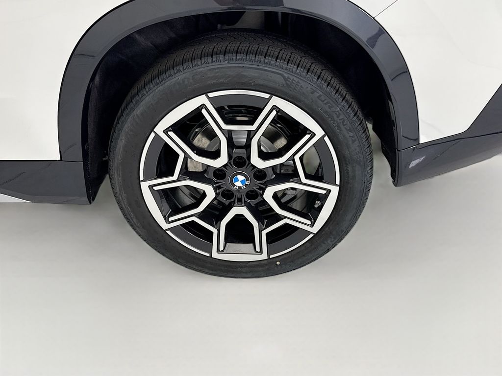 Thumbnail: 2026 BMW X1 - 29