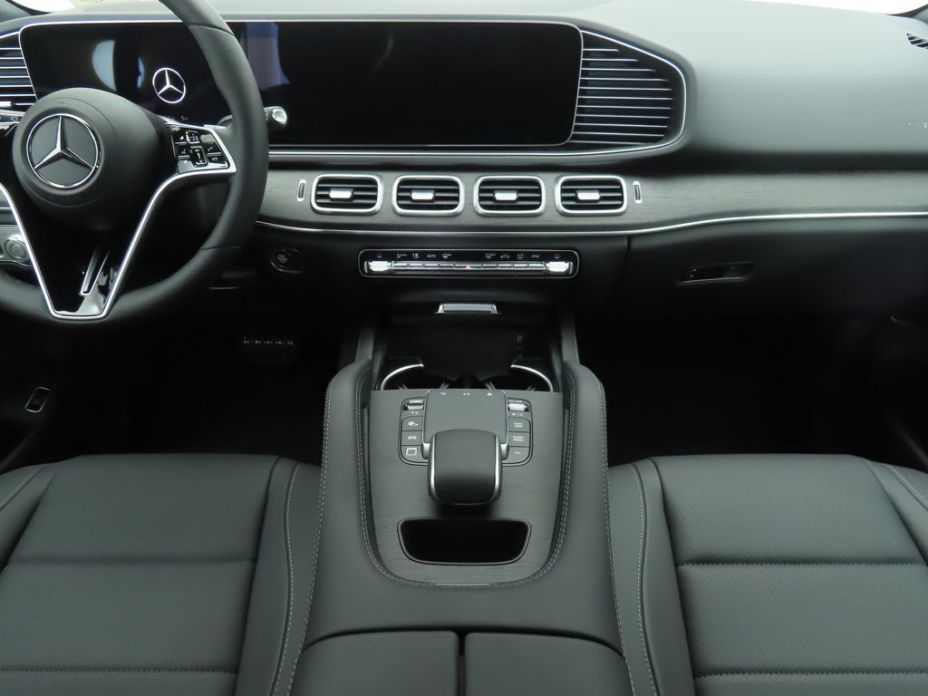 Thumbnail: 2026 Mercedes-Benz GLE - 13