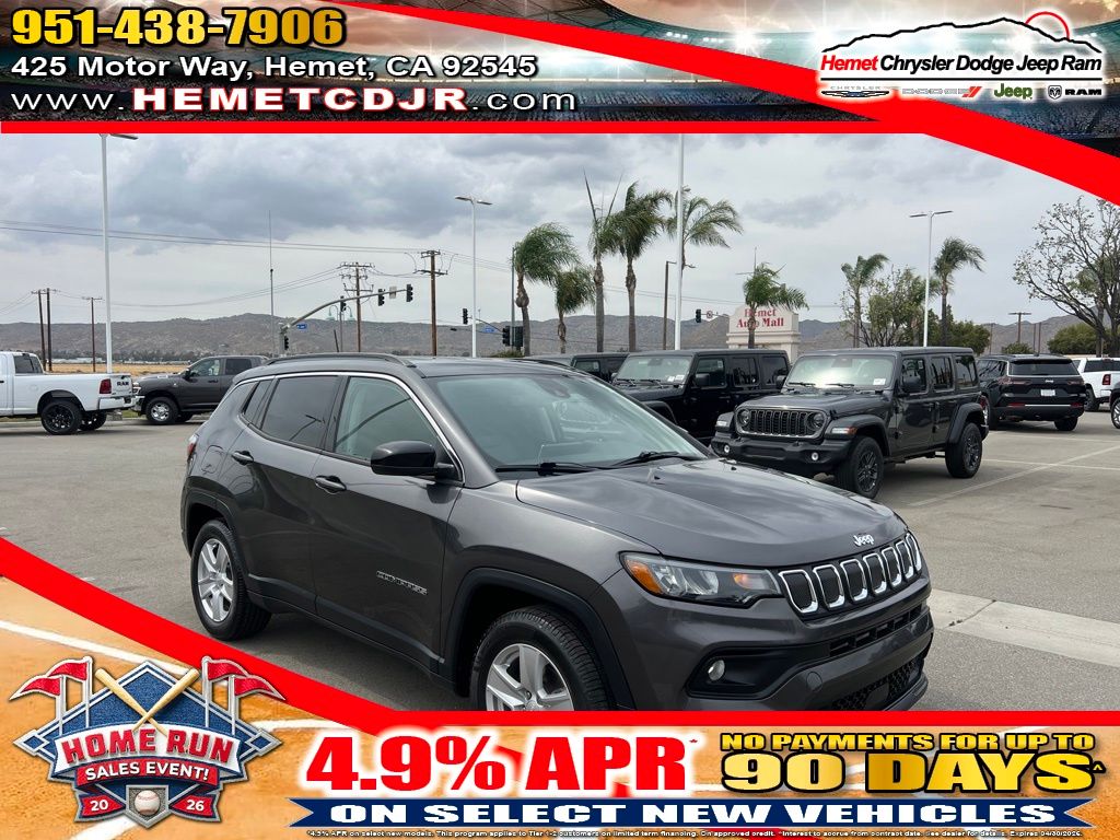 Gray (Granite Crystal Metallic Clearcoat) 2022 Jeep Compass Latitude FWD SUV / Crossover Front-Wheel Drive 6-Speed Automatic