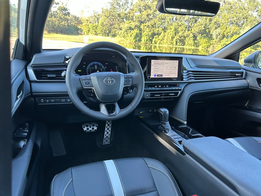 Thumbnail: 2025 Toyota Camry - 12