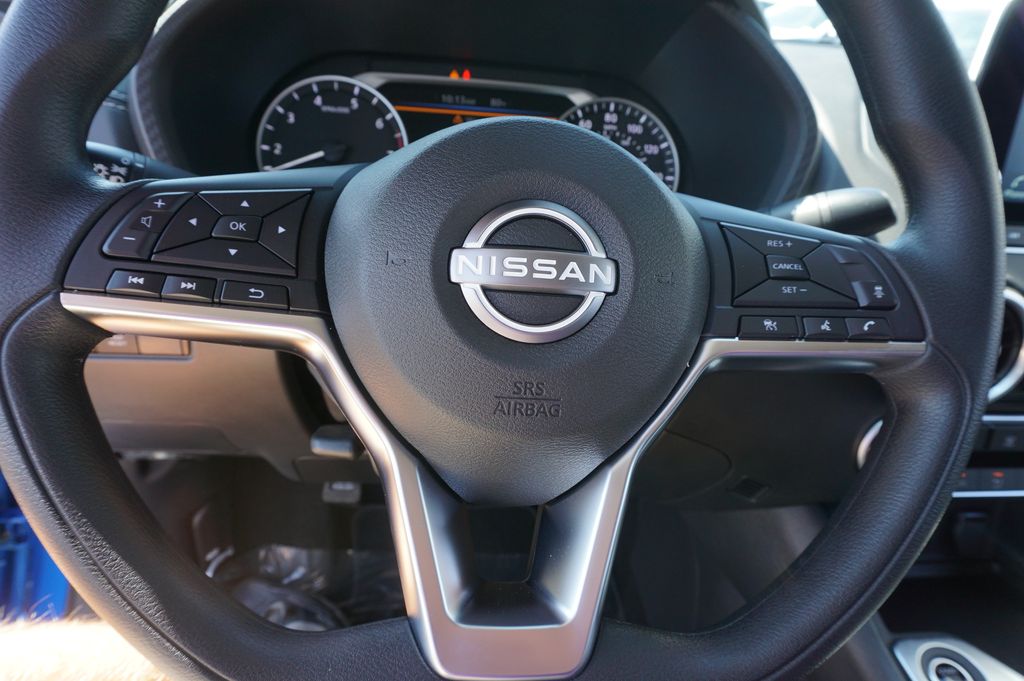 2024 Nissan Sentra SV 17