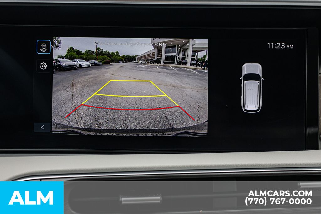Used 2026 White Hyundai SEL image 39