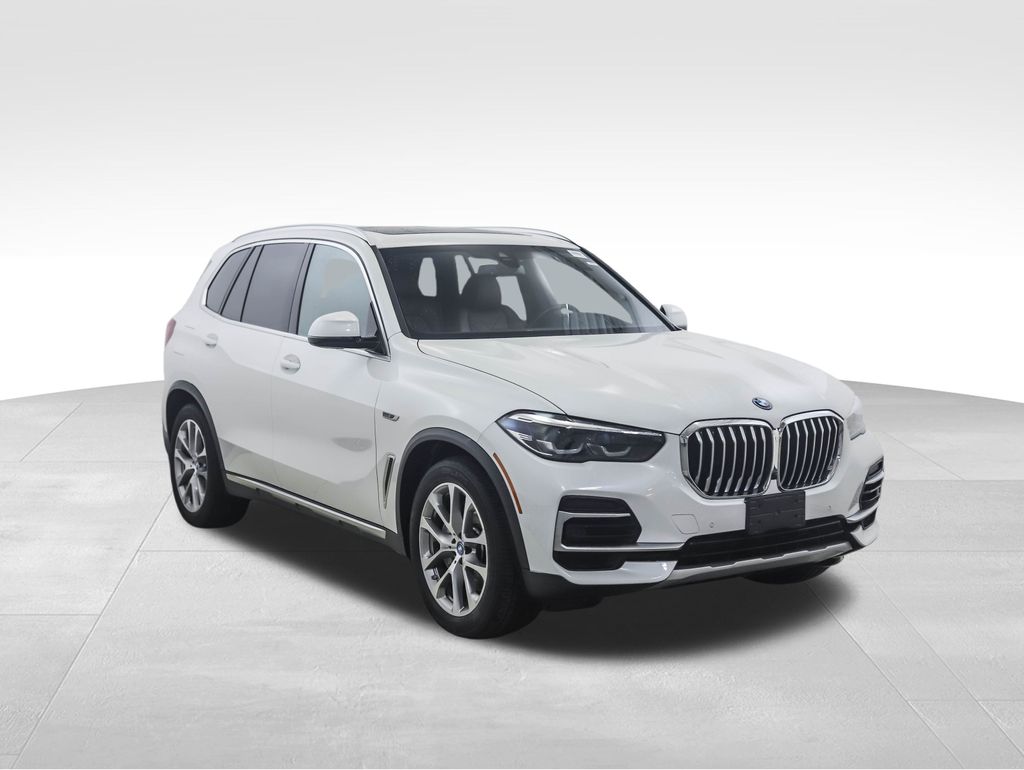 Thumbnail: 2023 BMW X5 - 7