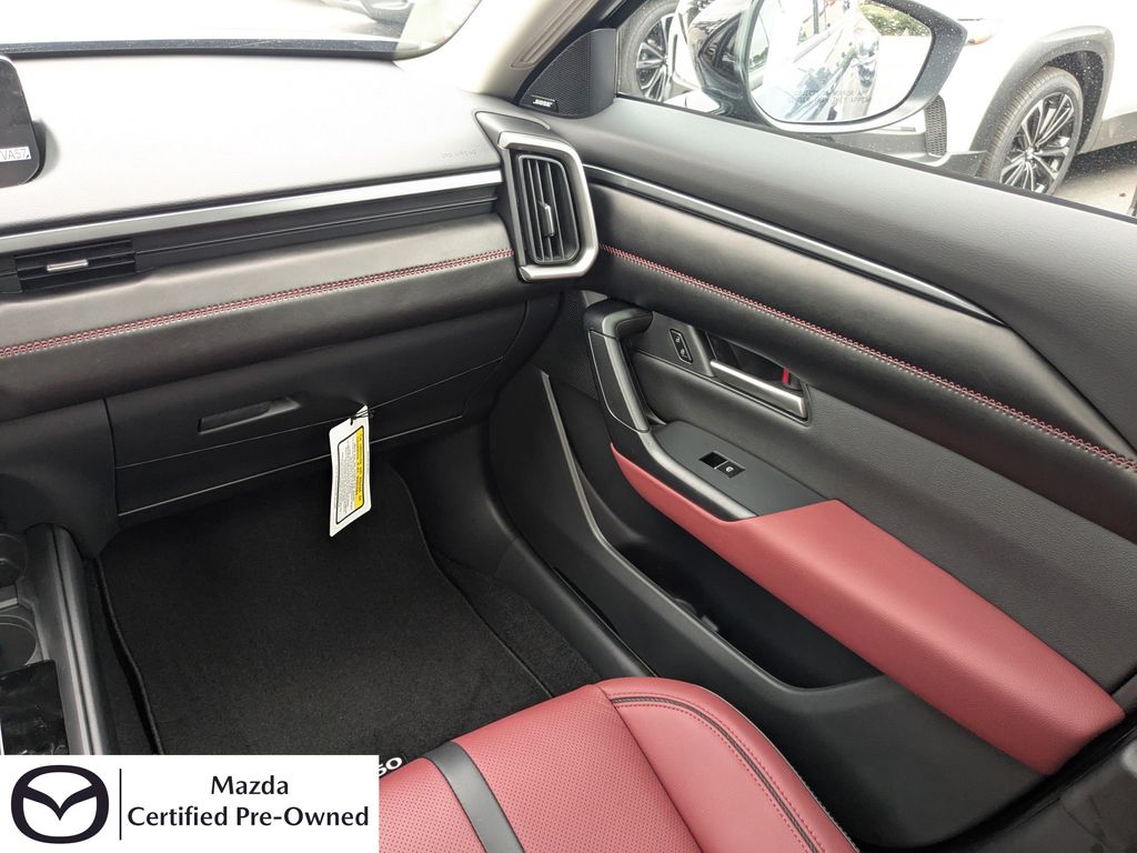 2026 Mazda CX-50 Hybrid Premium