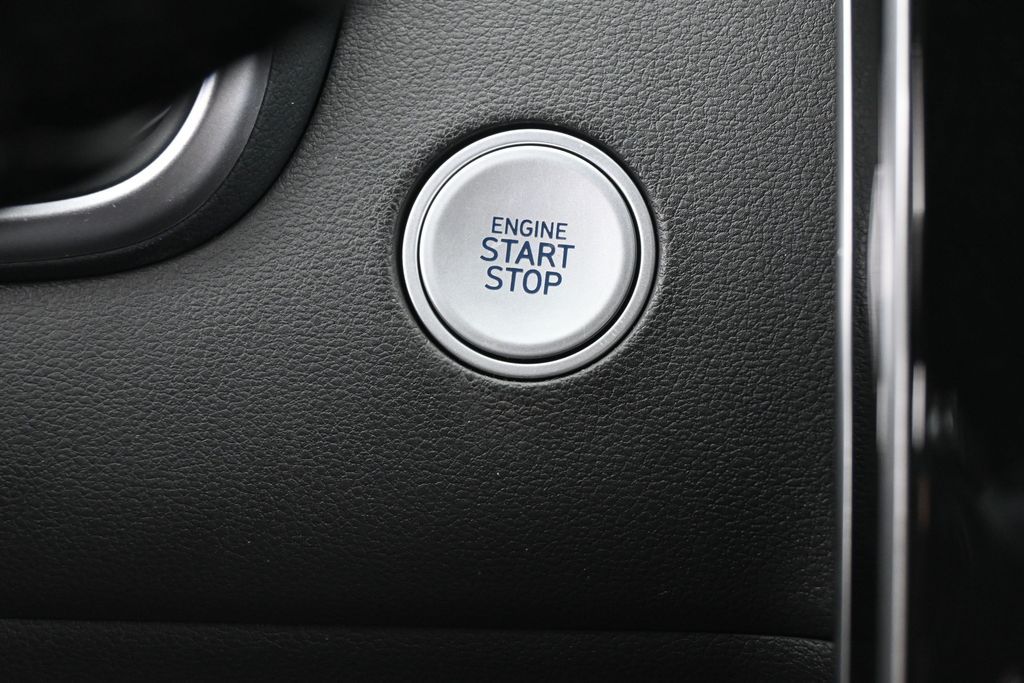 Used 2024 Sage Gray Hyundai SEL image 27
