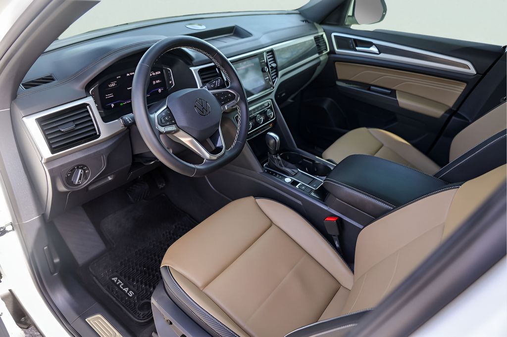 Used Car 2023 Volkswagen Atlas Cross Sport  2.0t Se W/technology For Sale Under $30,000 In Austin, Texas