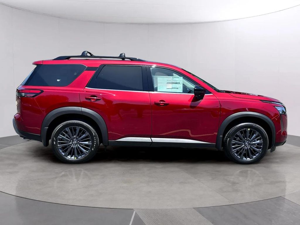 New 2026 Scarlet Ember Tintcoat Nissan SL image 2