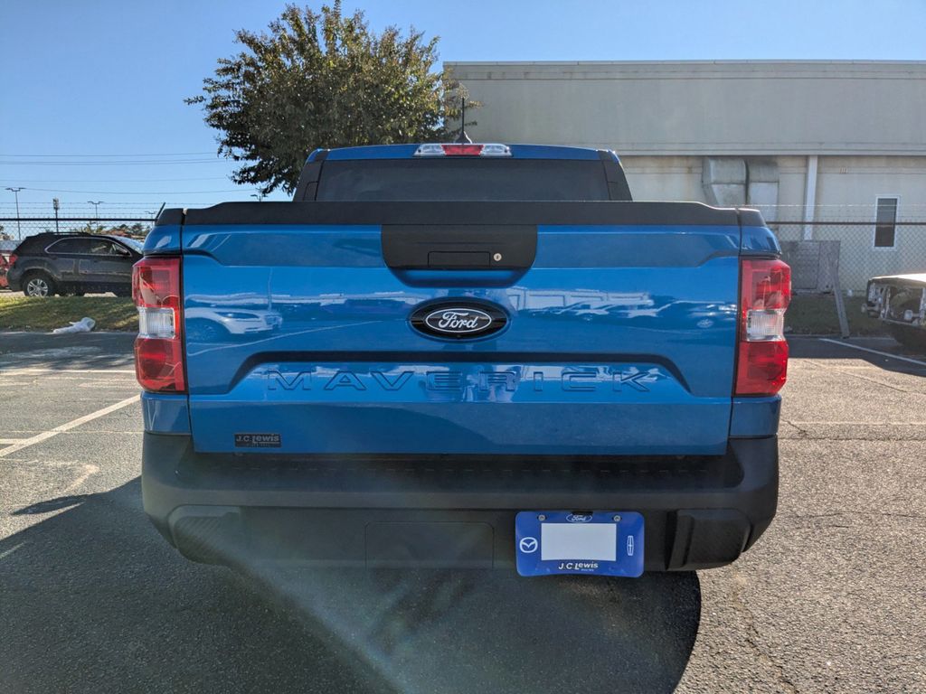 2025 Ford Maverick XL