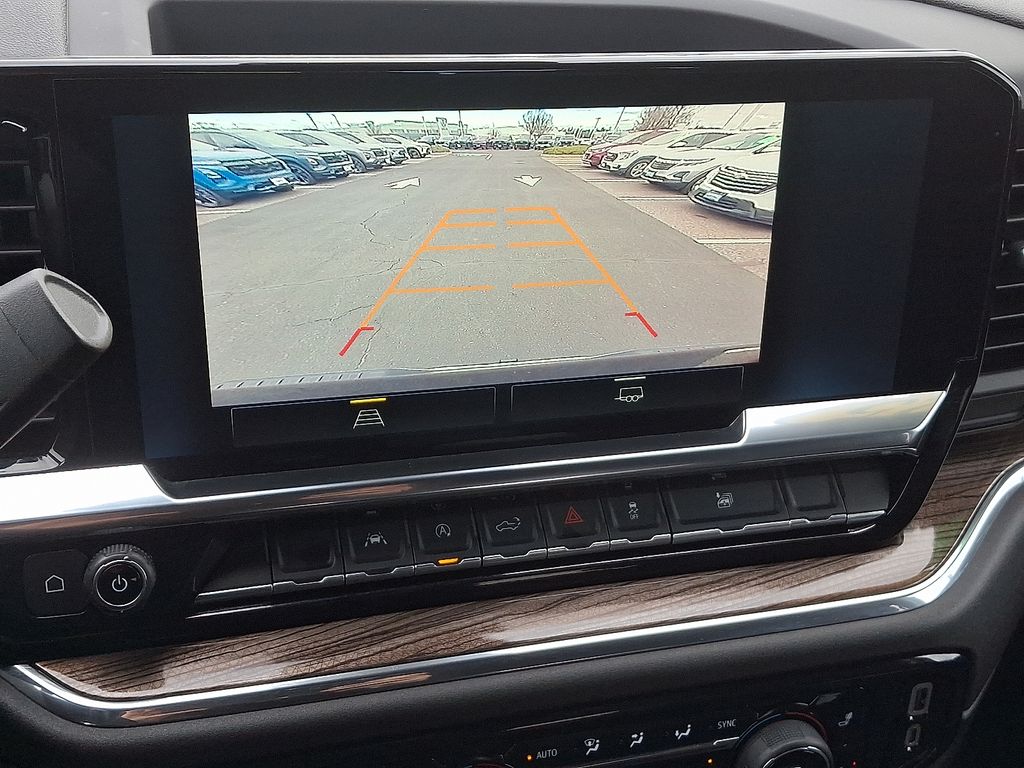 Thumbnail: 2025 Chevrolet Silverado 1500 - 18