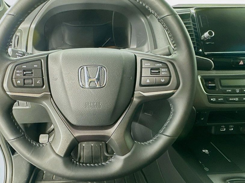 2025 Honda Ridgeline RTL photo