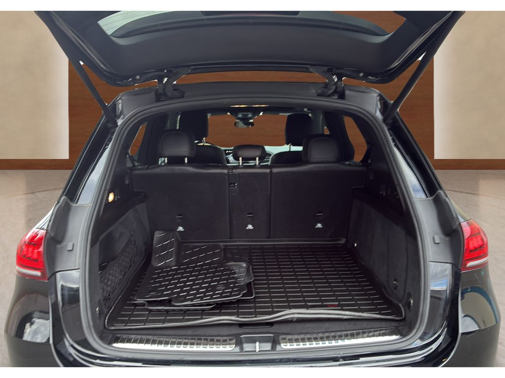 used 2022 Mercedes-Benz GLE car, priced at $32,200