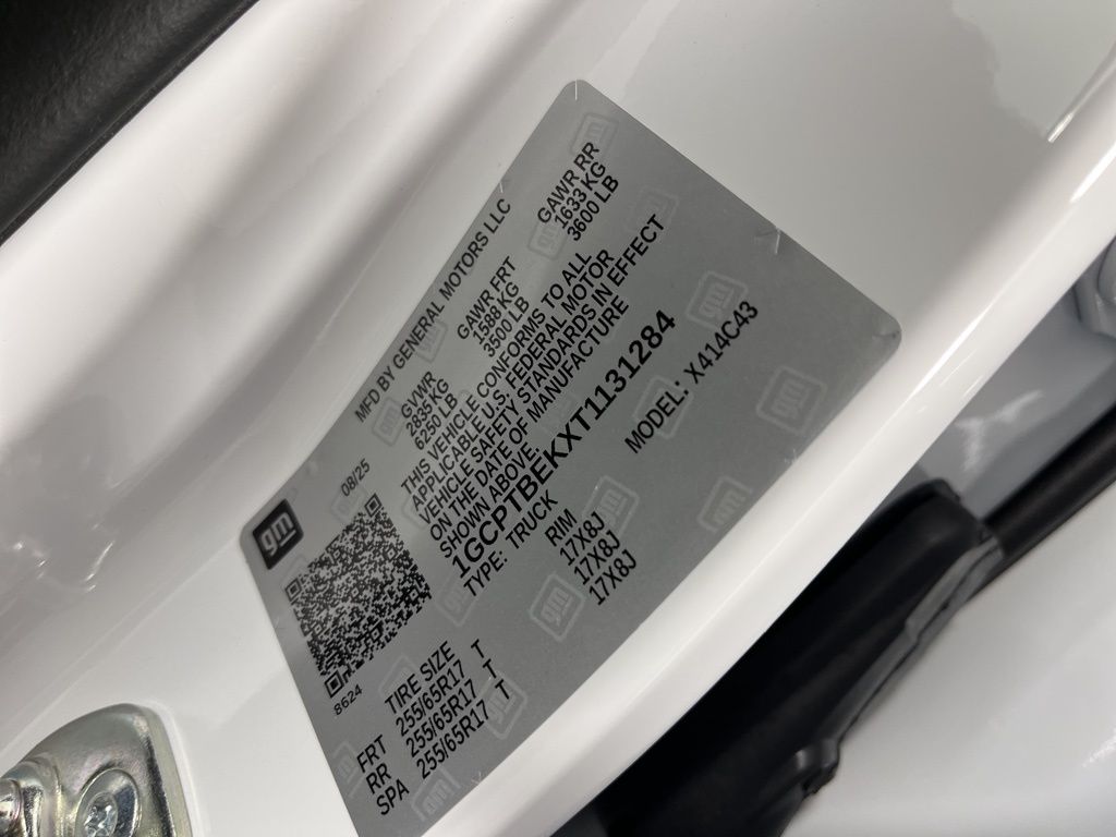 Thumbnail: 2026 Chevrolet Colorado - 22