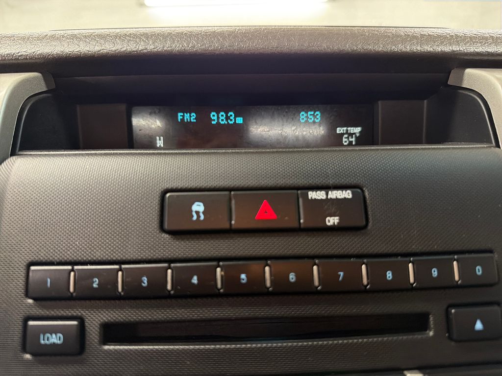 Used 2009  Ford  image 22