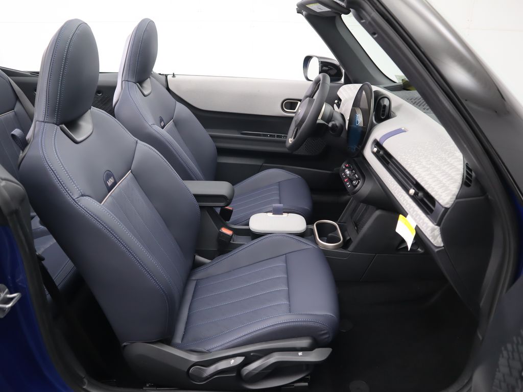 Thumbnail: 2025 MINI Cooper Convertible - 29