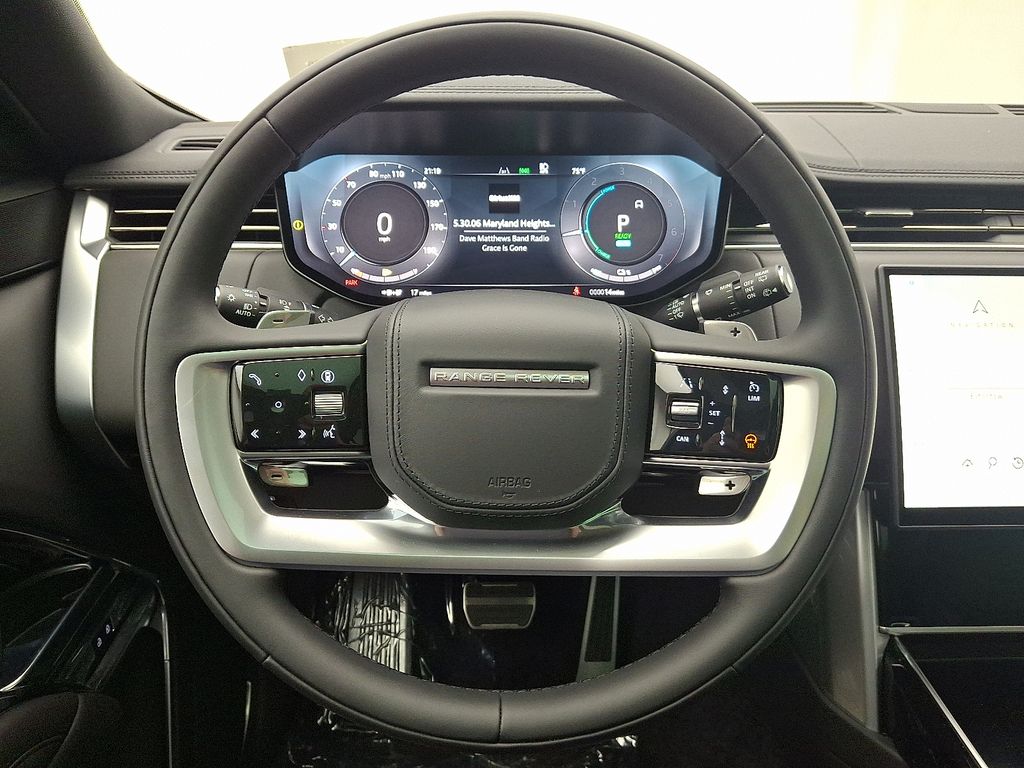 Thumbnail: 2025 Land Rover Range Rover - 15