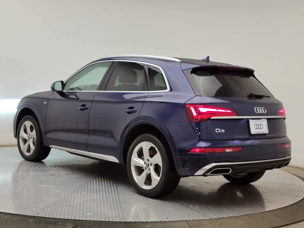 Thumbnail: 2023 Audi Q5 - 4