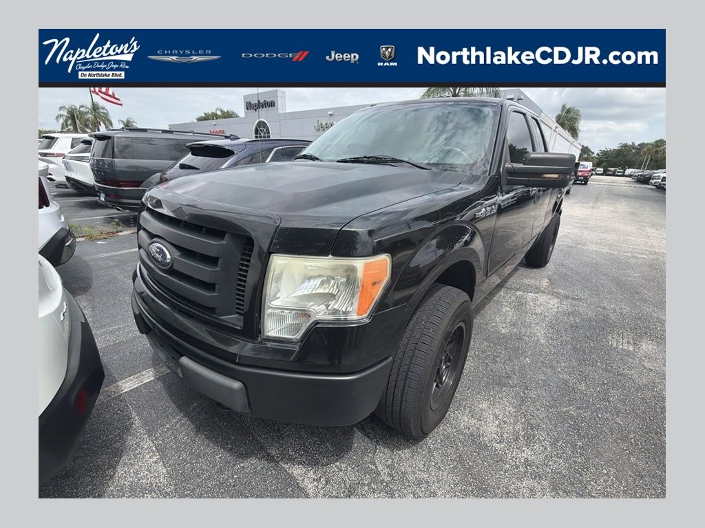 Tuxedo Black Metallic 2012 Ford F-150 Pickup Truck Four-Wheel Drive 6-Speed Automatic